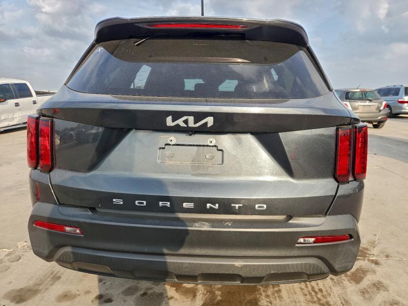 2022 KIA Sorento lx