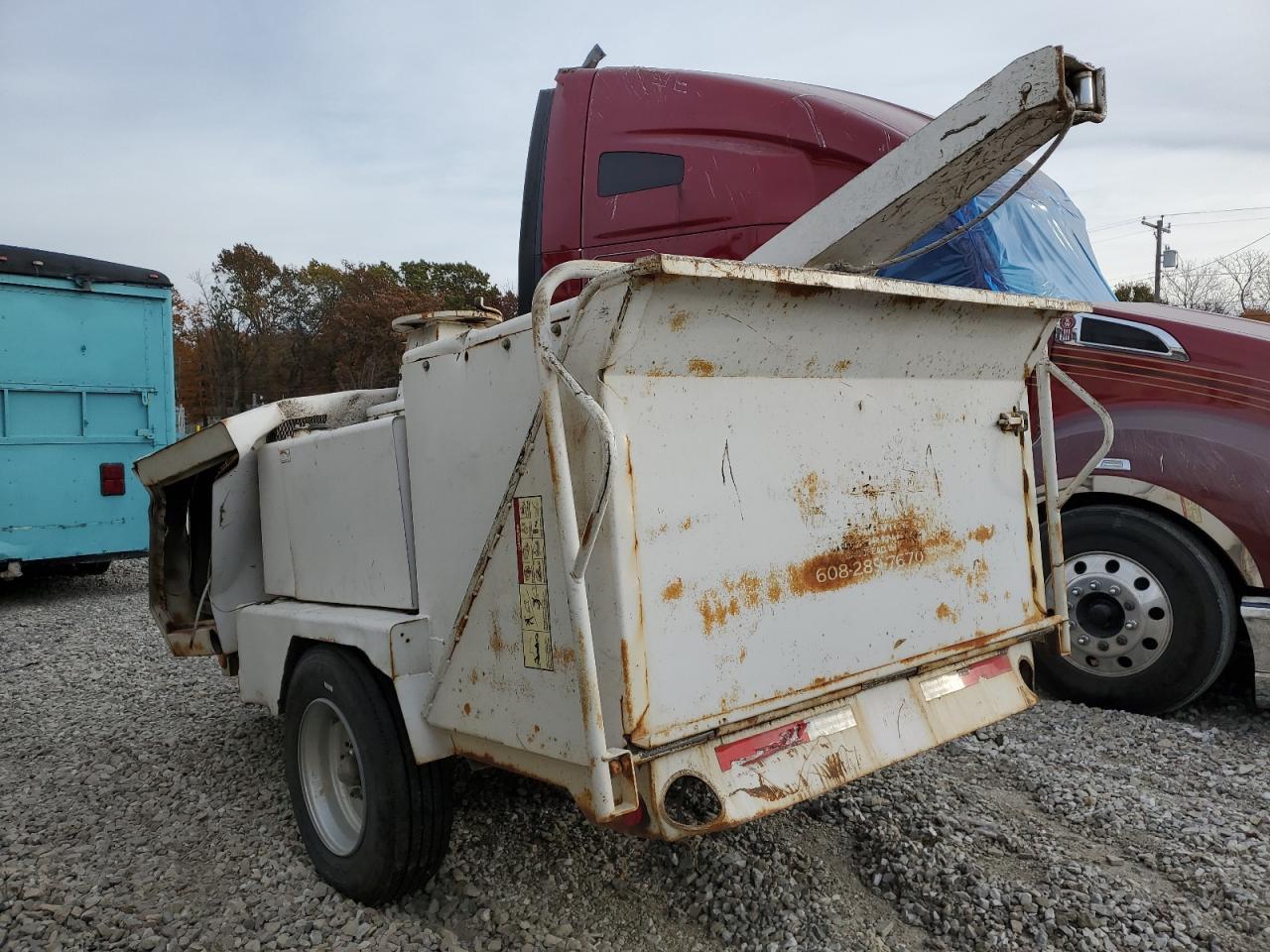 2001 Vermeer Wood Chipper