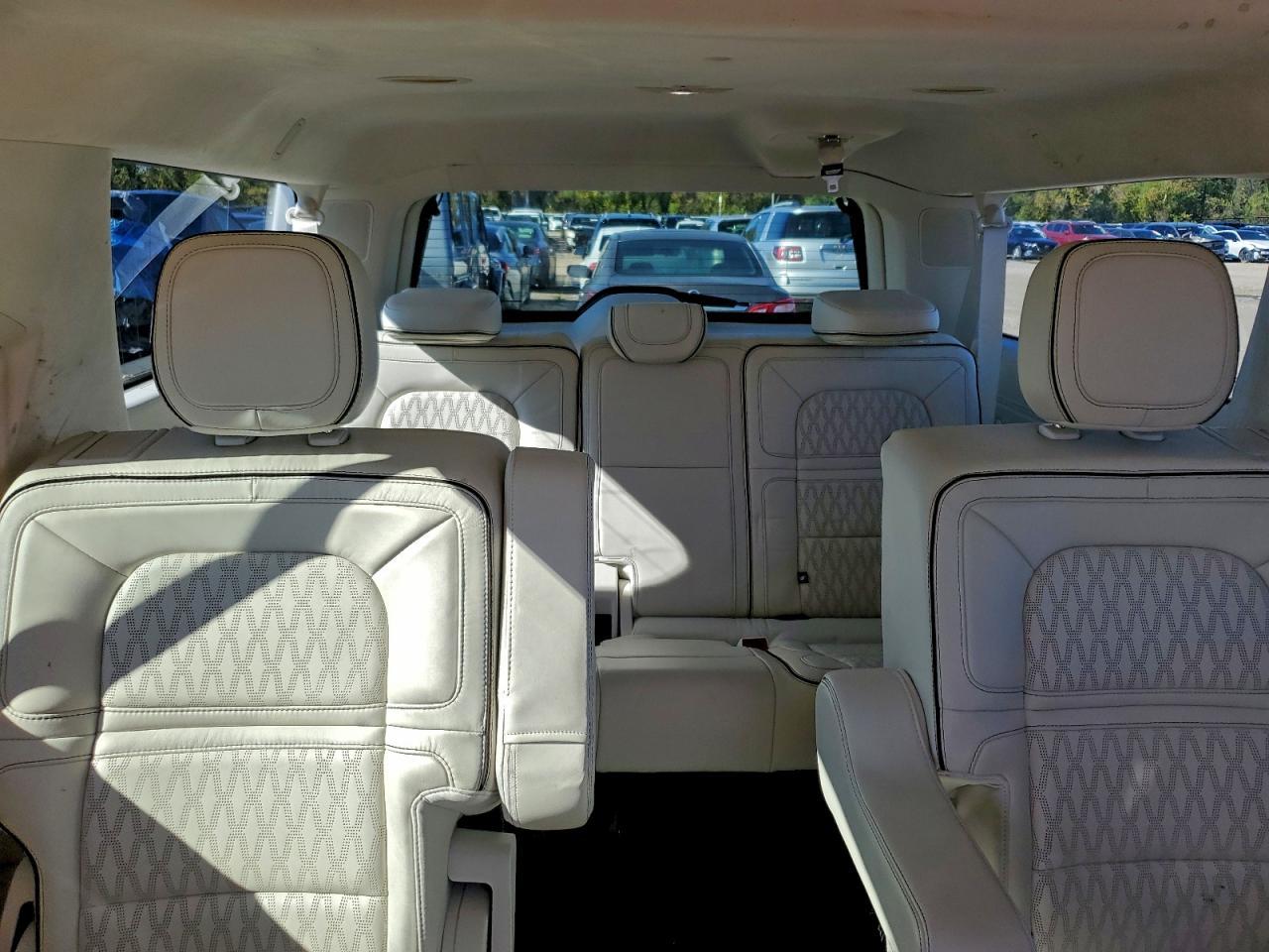 2019 Lincoln Navigator l Black Label
