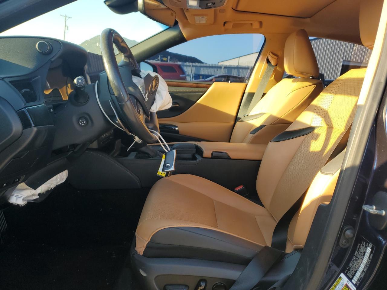 2022 Lexus Es 350 Base