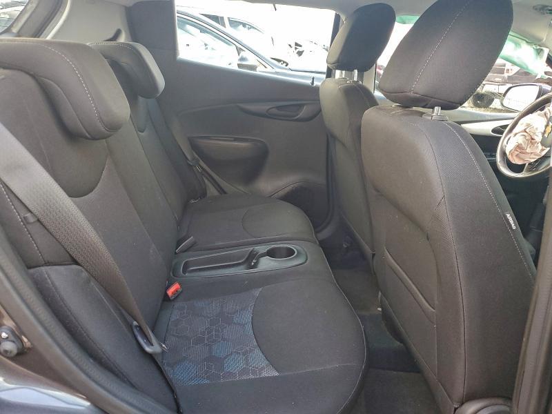 2016 Chevrolet Spark 1LT