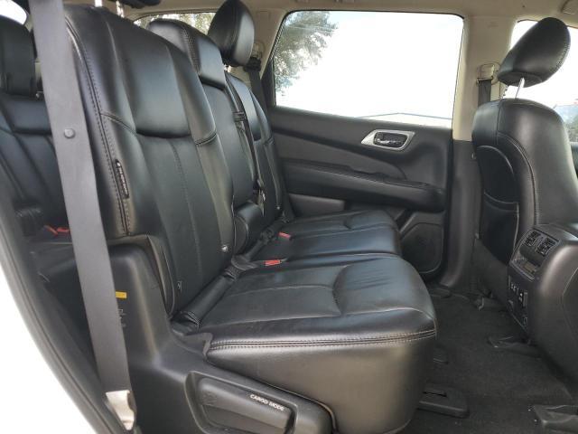 2020 Nissan Pathfinder sl