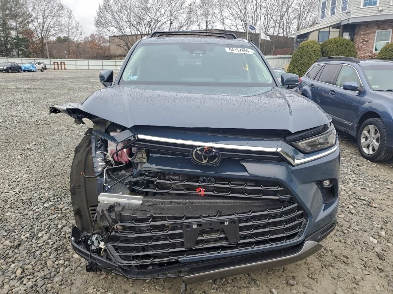 2025 Toyota Grand Highlander le