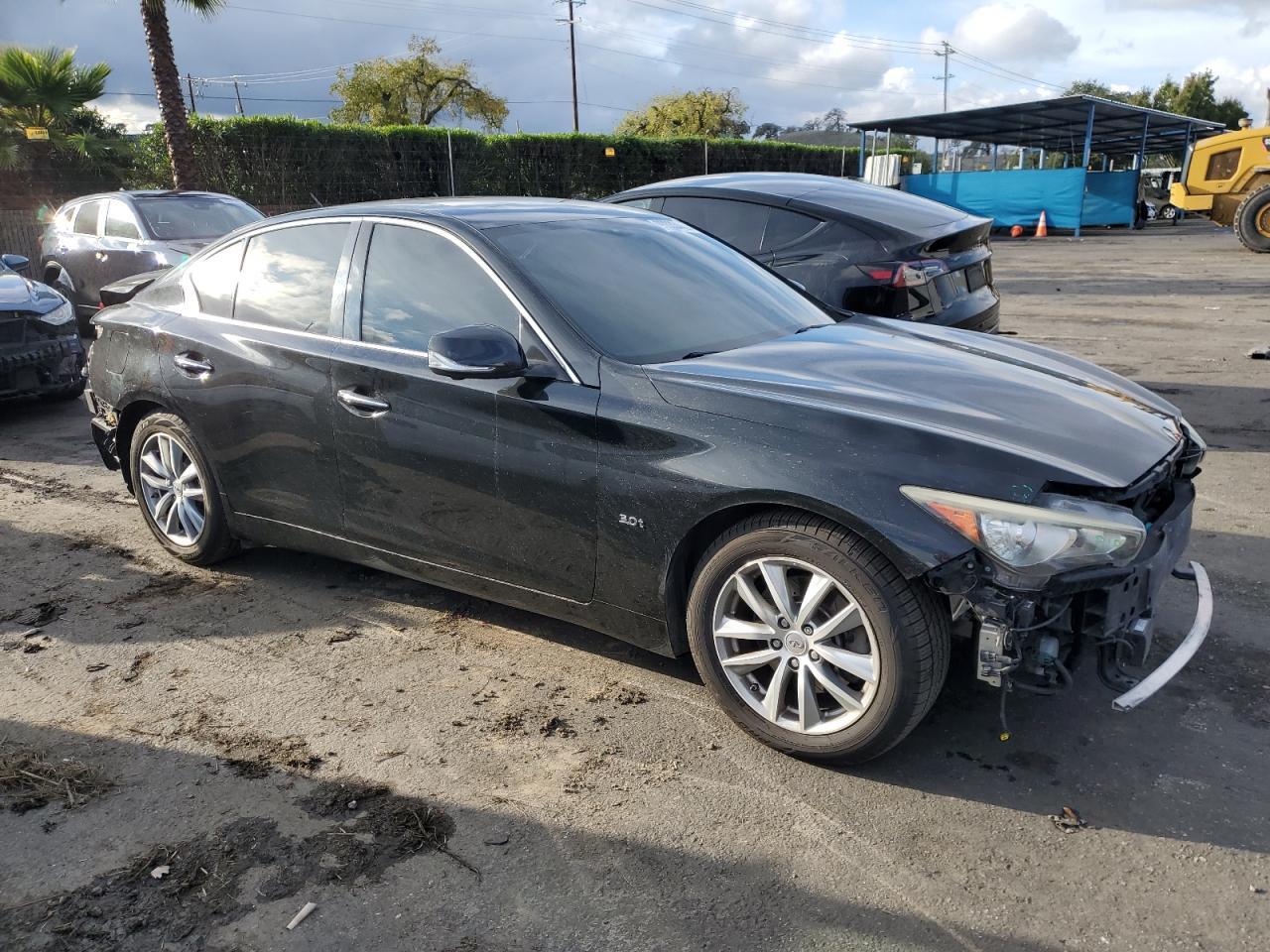 2017 Infinity Q50