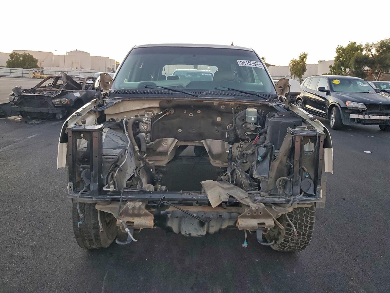 2002 Cadillac Escalade Luxury