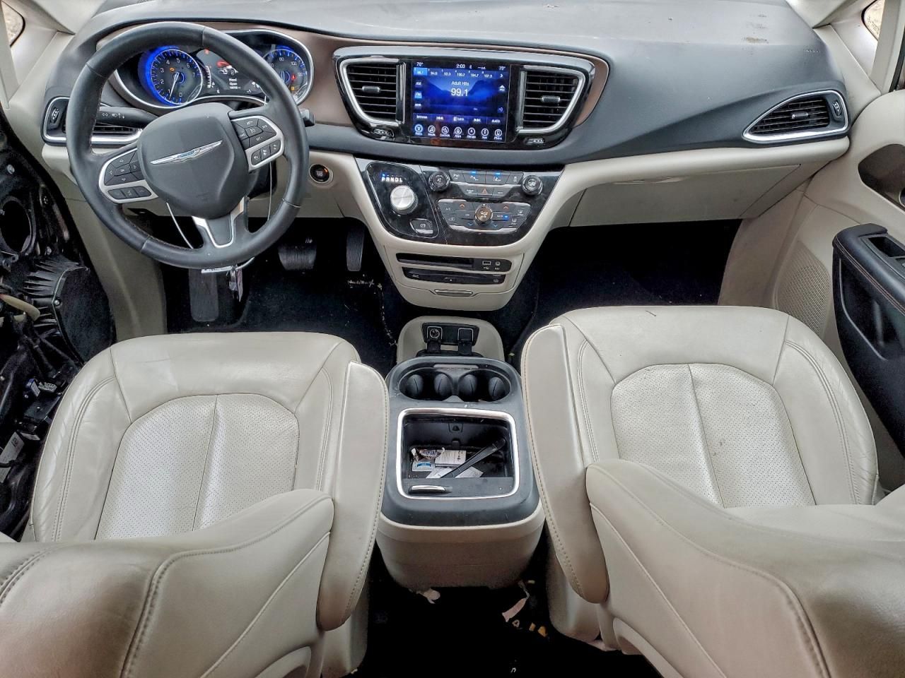 2017 Chrysler Pacifica Touring l Plus