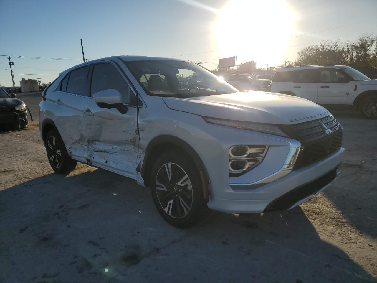 2023 Mitsubishi Eclipse Cross se
