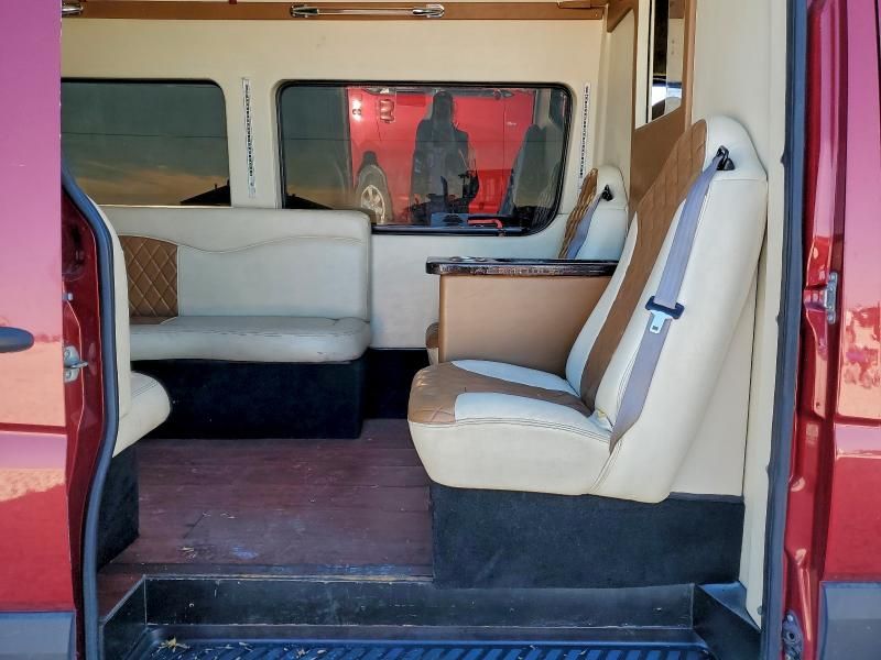 2011 Mercedes-Benz Sprinter 2500 Pass V