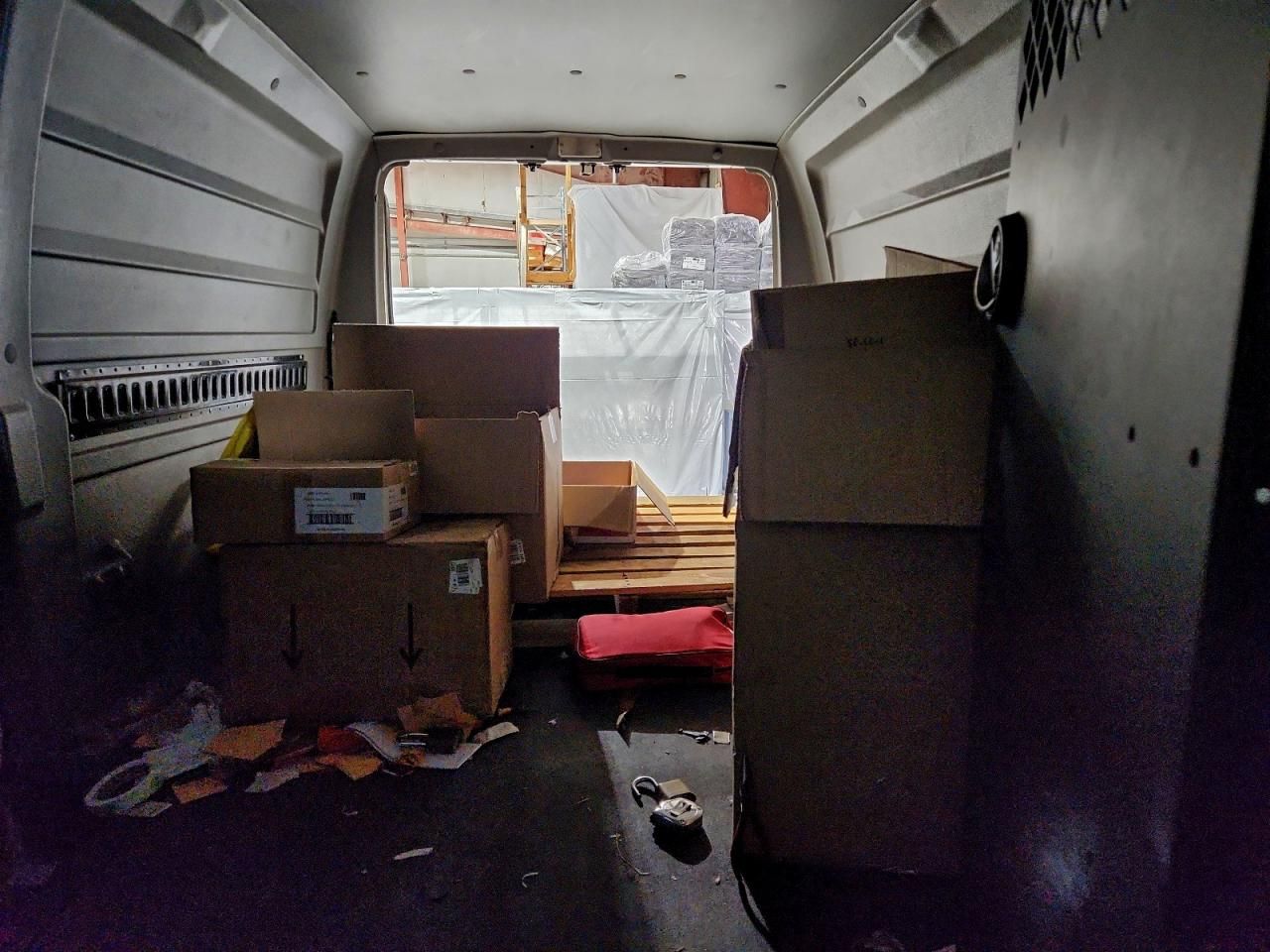 2008 Ford E250 Delivery Van