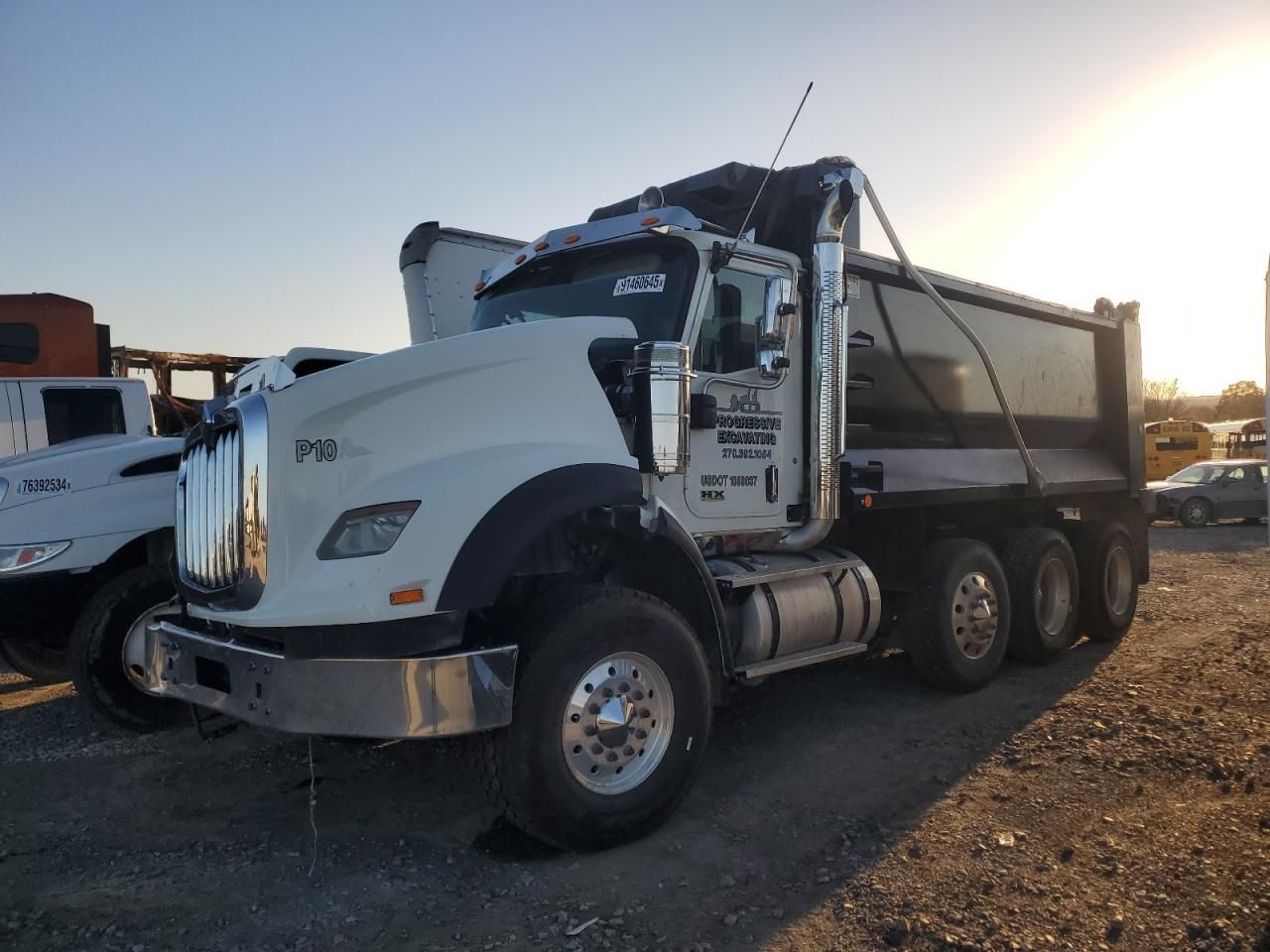 2020 International HX620 Dump Truck