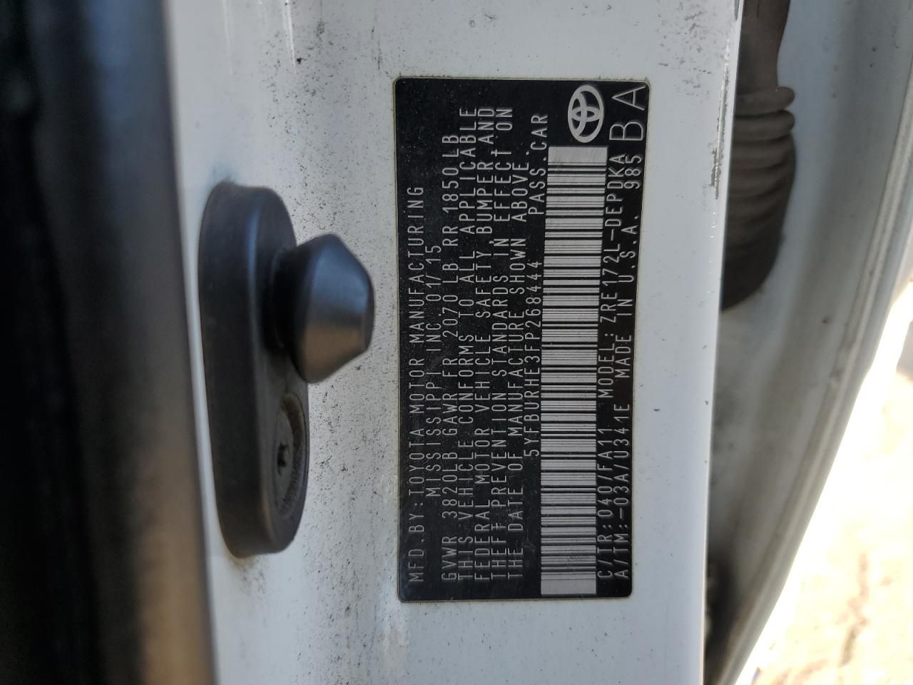 2015 Toyota Corolla l