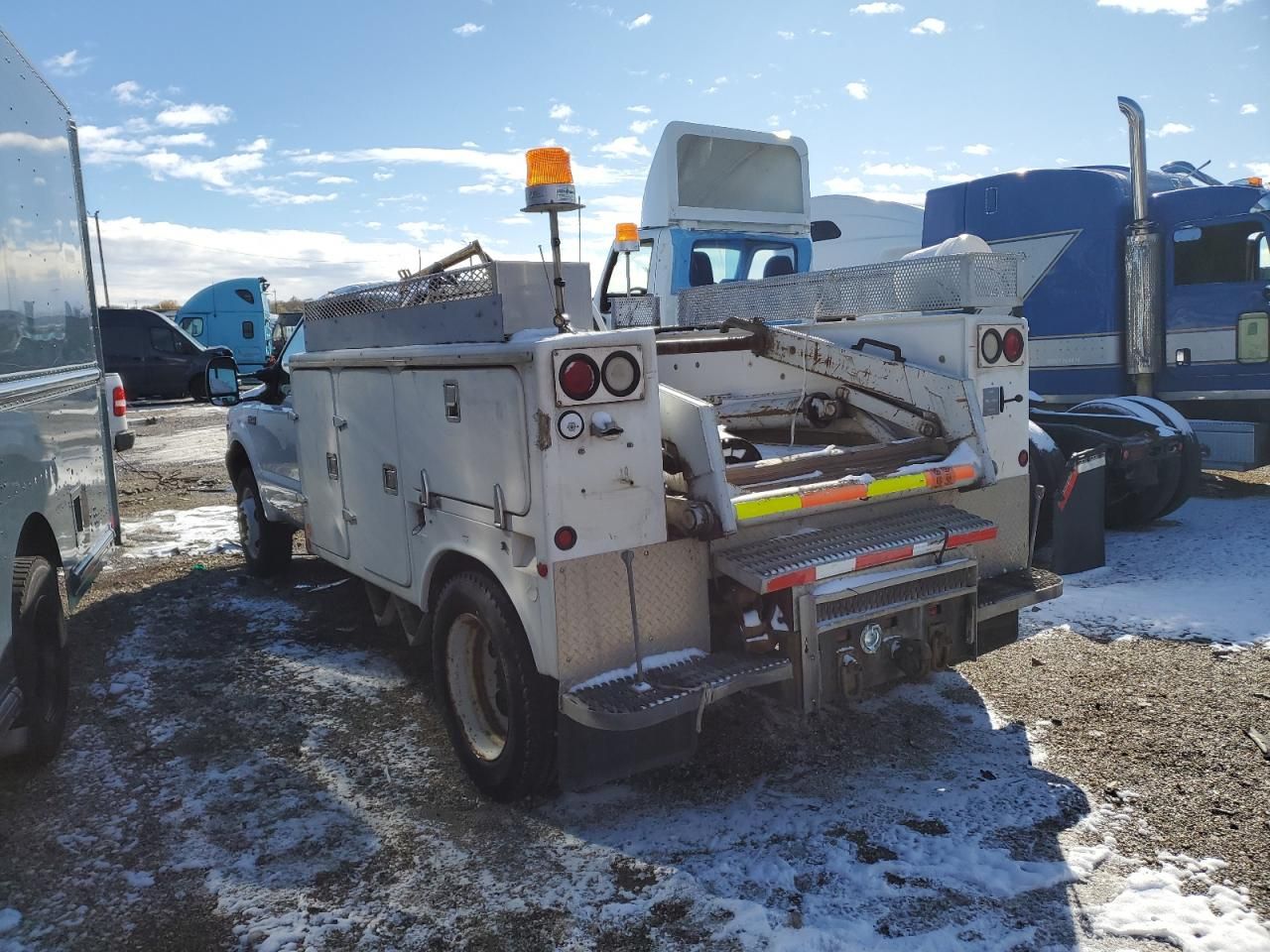 2000 Ford F450 Utility / Service Truck