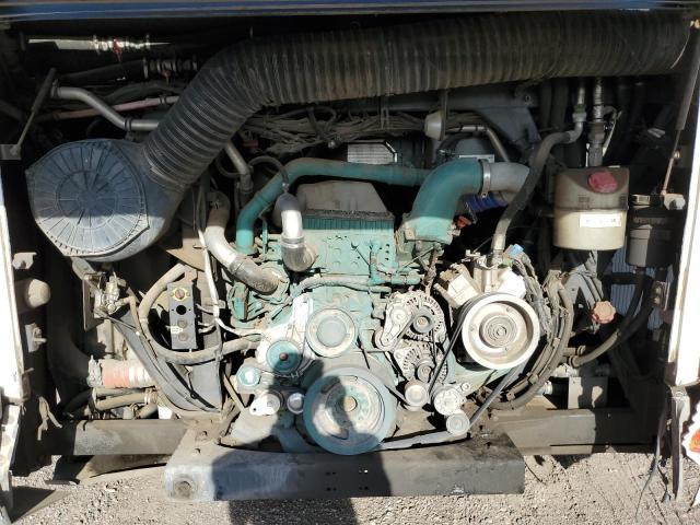2017 Volv 9700