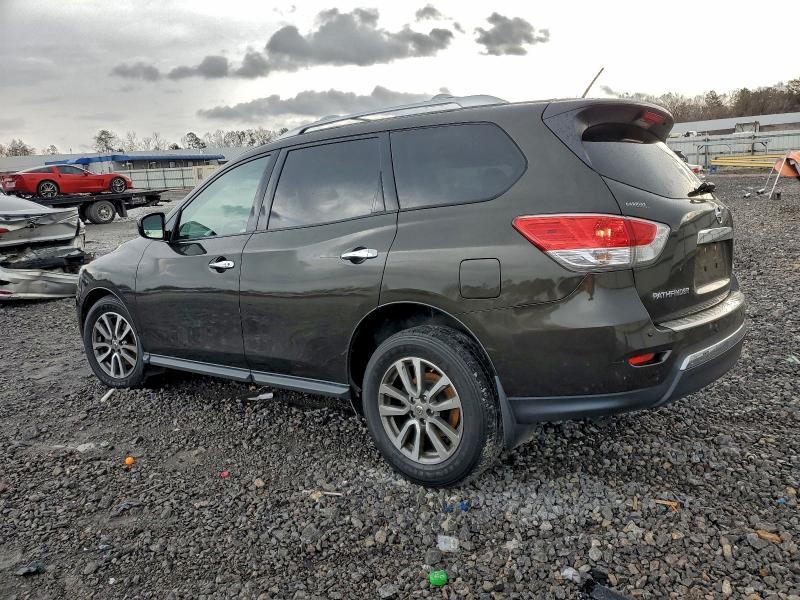 2015 Nissan Pathfinder s
