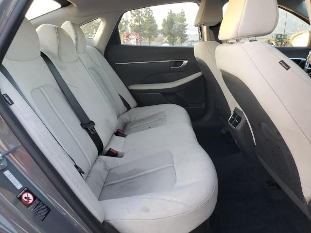 2020 Hyundai Sonata Hybrid