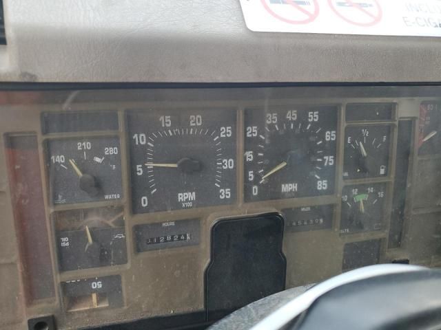 2002 International 4000 4700