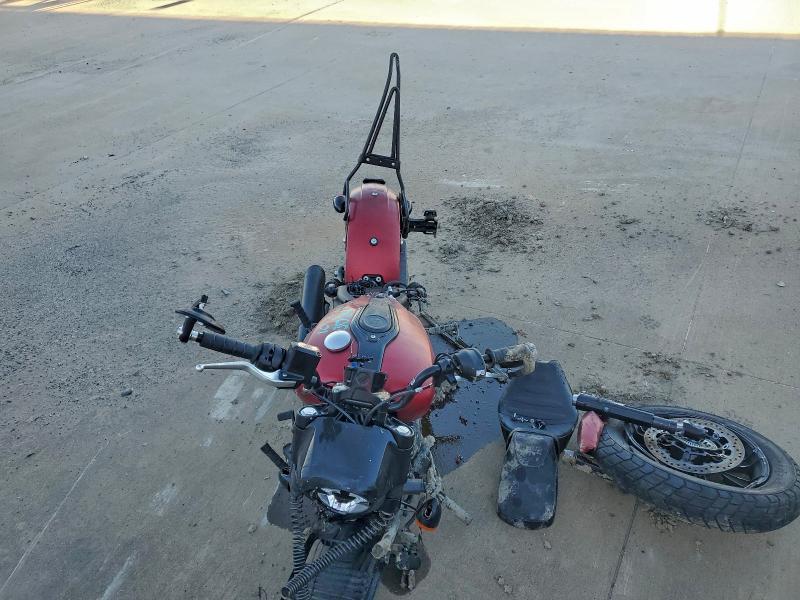 2025 Indian Motorcycle Co. Scout Bobber Limited +TECH