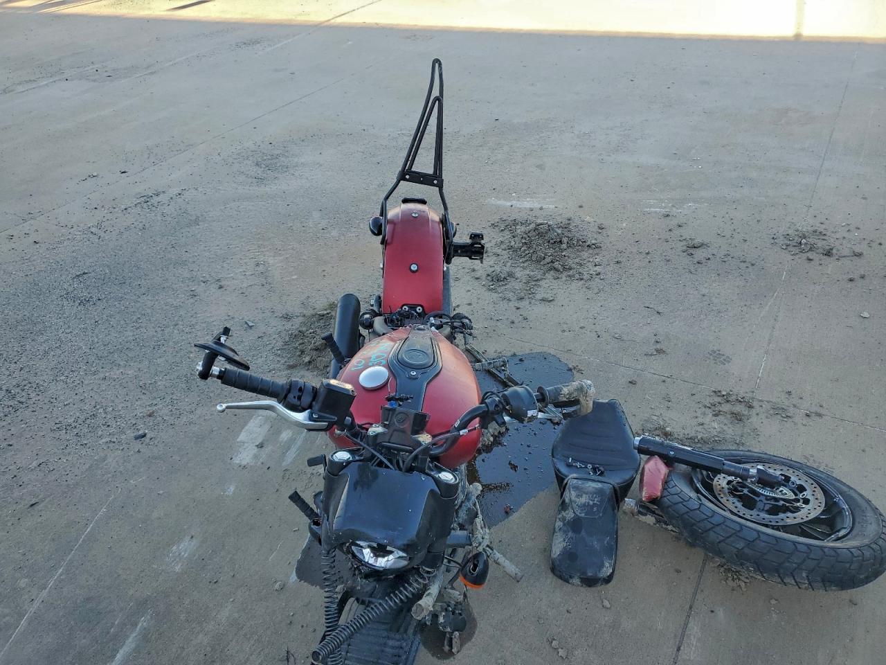 2025 Indian Motorcycle Co. Scout Bobber Limited +TECH