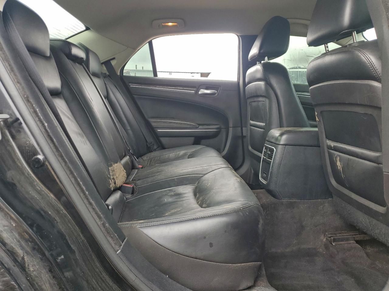 2015 Chrysler 300 Limited