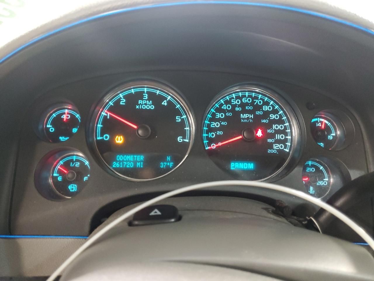 2012 Chevrolet Suburban C1500 lt