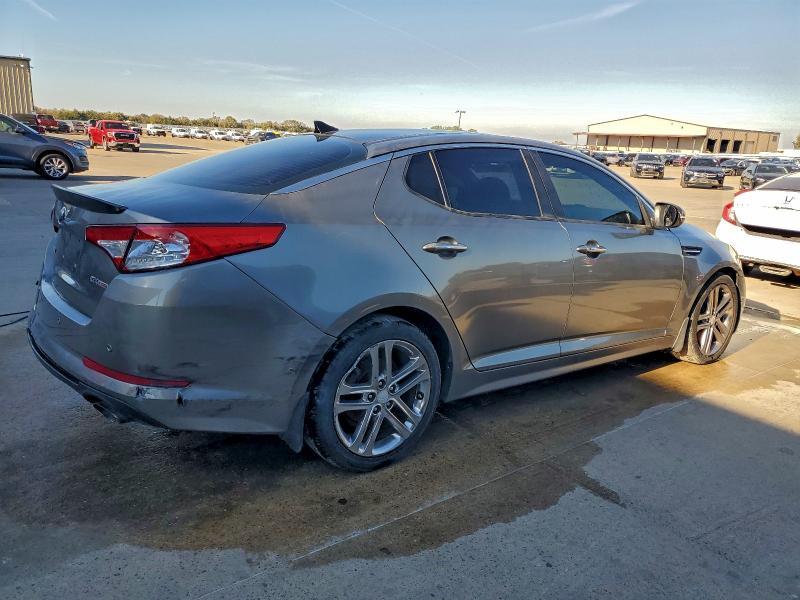 2013 KIA Optima sx