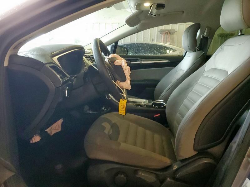 2013 Ford Fusion s