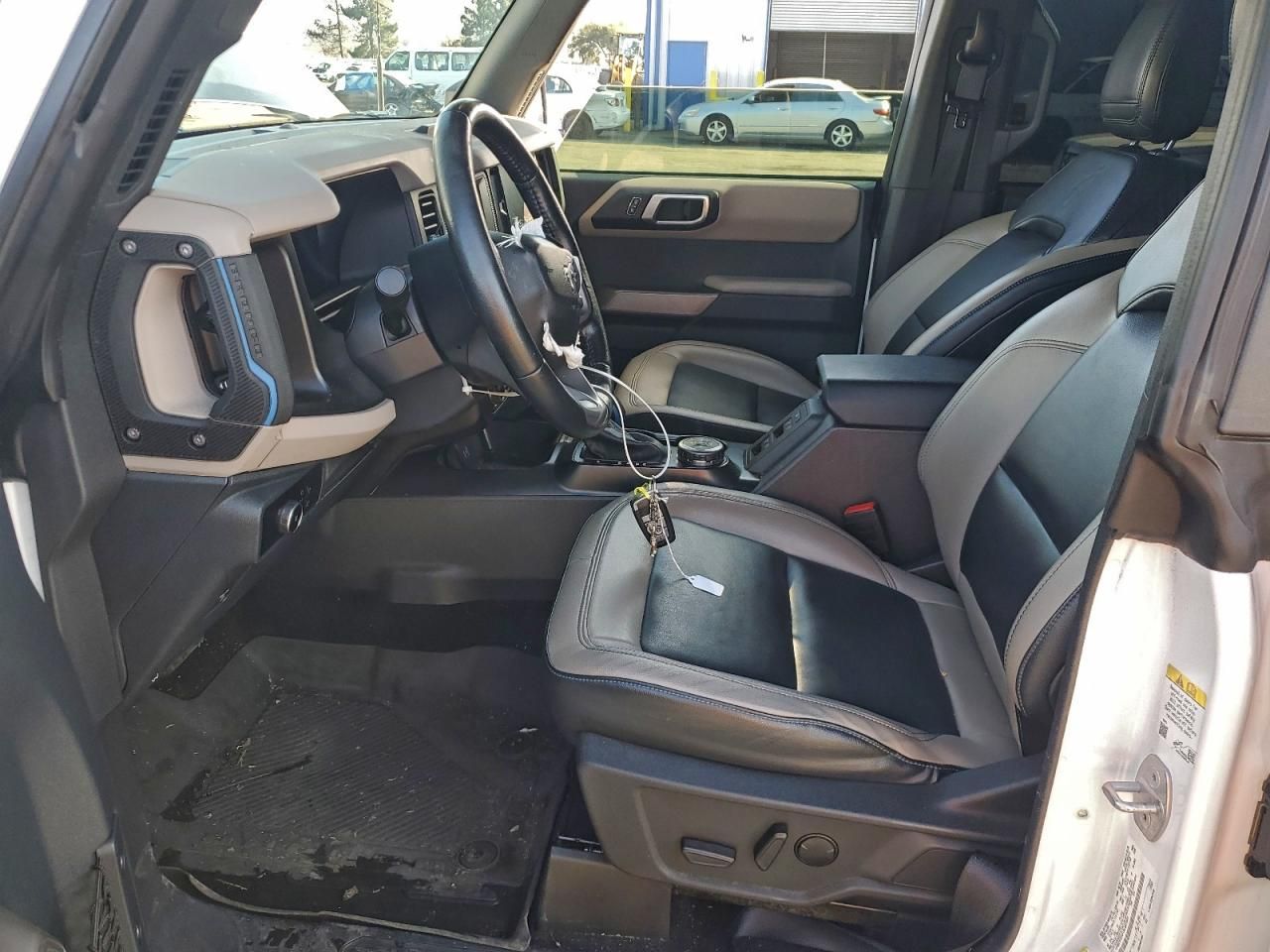 2023 Ford Bronco Base