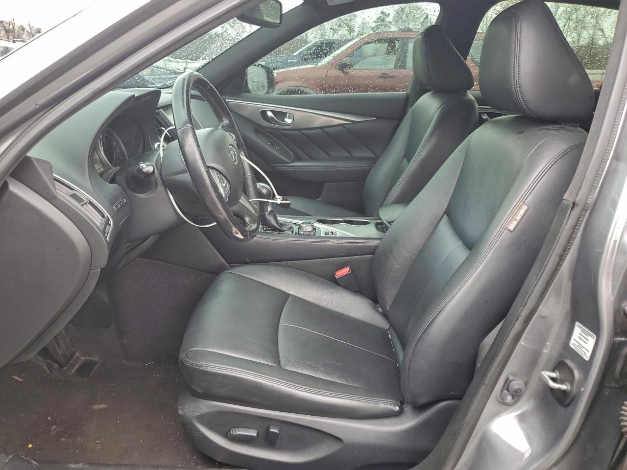 2015 Infiniti Q50 Base