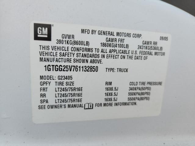 2006 GMC Savana 2500 Delivery Van