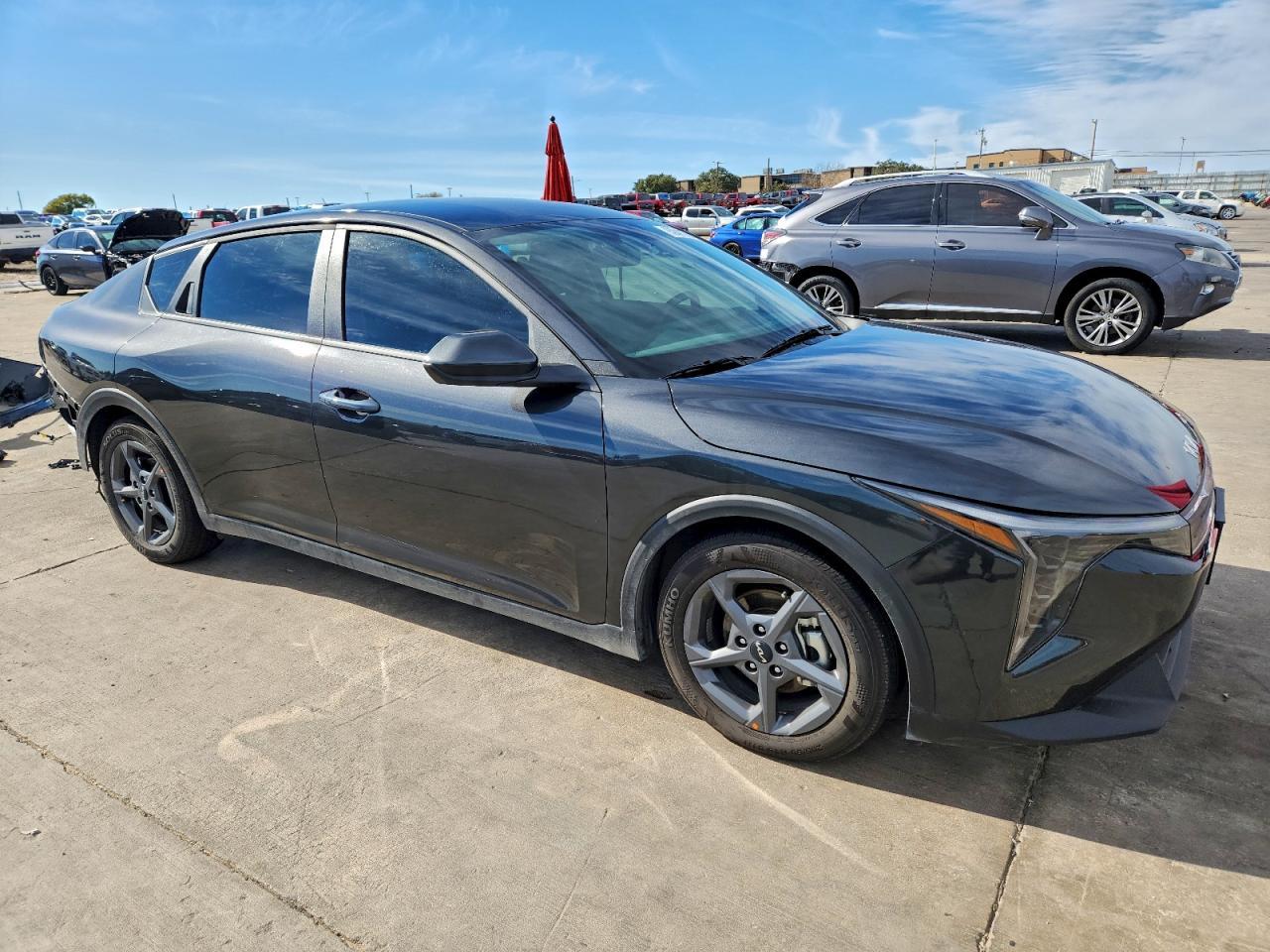 2025 KIA K4 lx