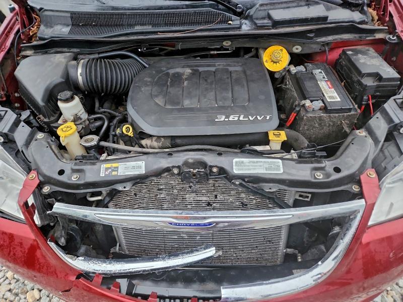 2015 Chrysler Town & Country Touring