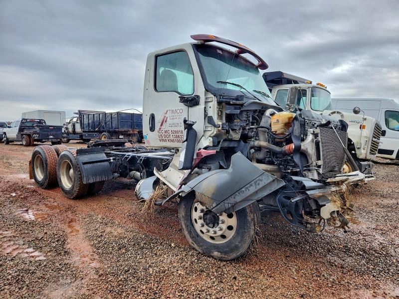 2019 International RH613