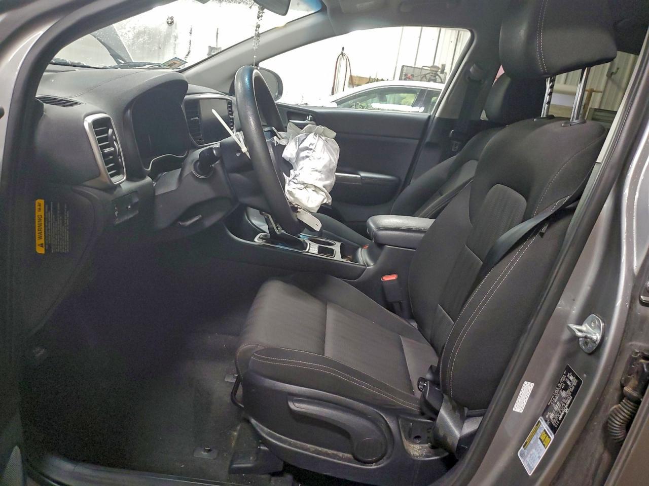 2022 KIA Sportage lx