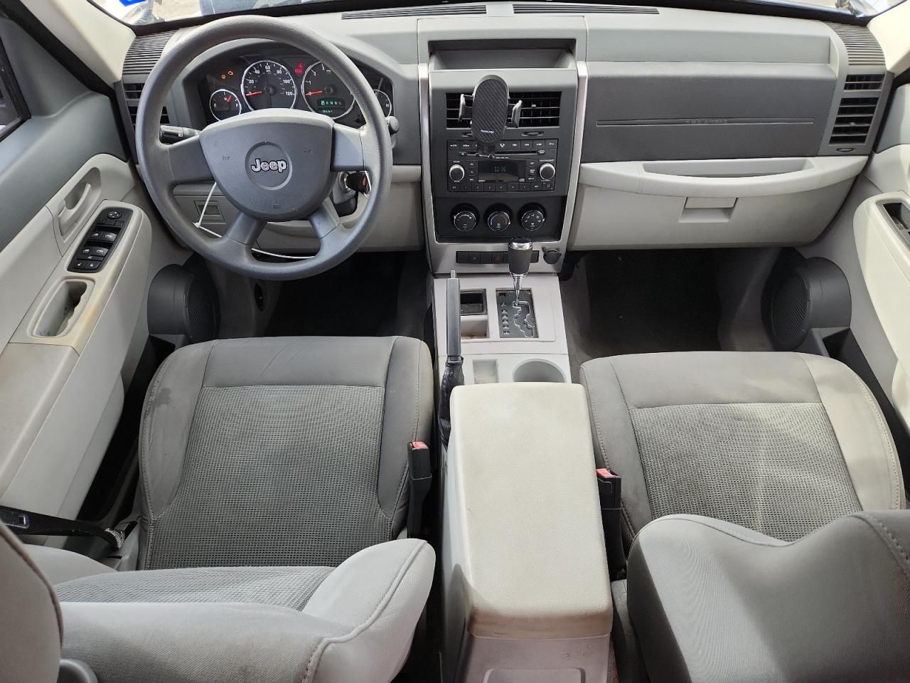 2008 Jeep Liberty Sport