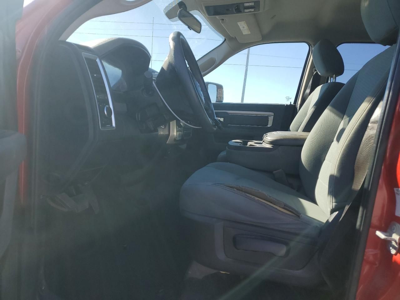 2018 Dodge Ram 1500 slt