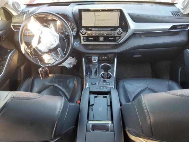 2021 Toyota Highlander Hybrid Platinum