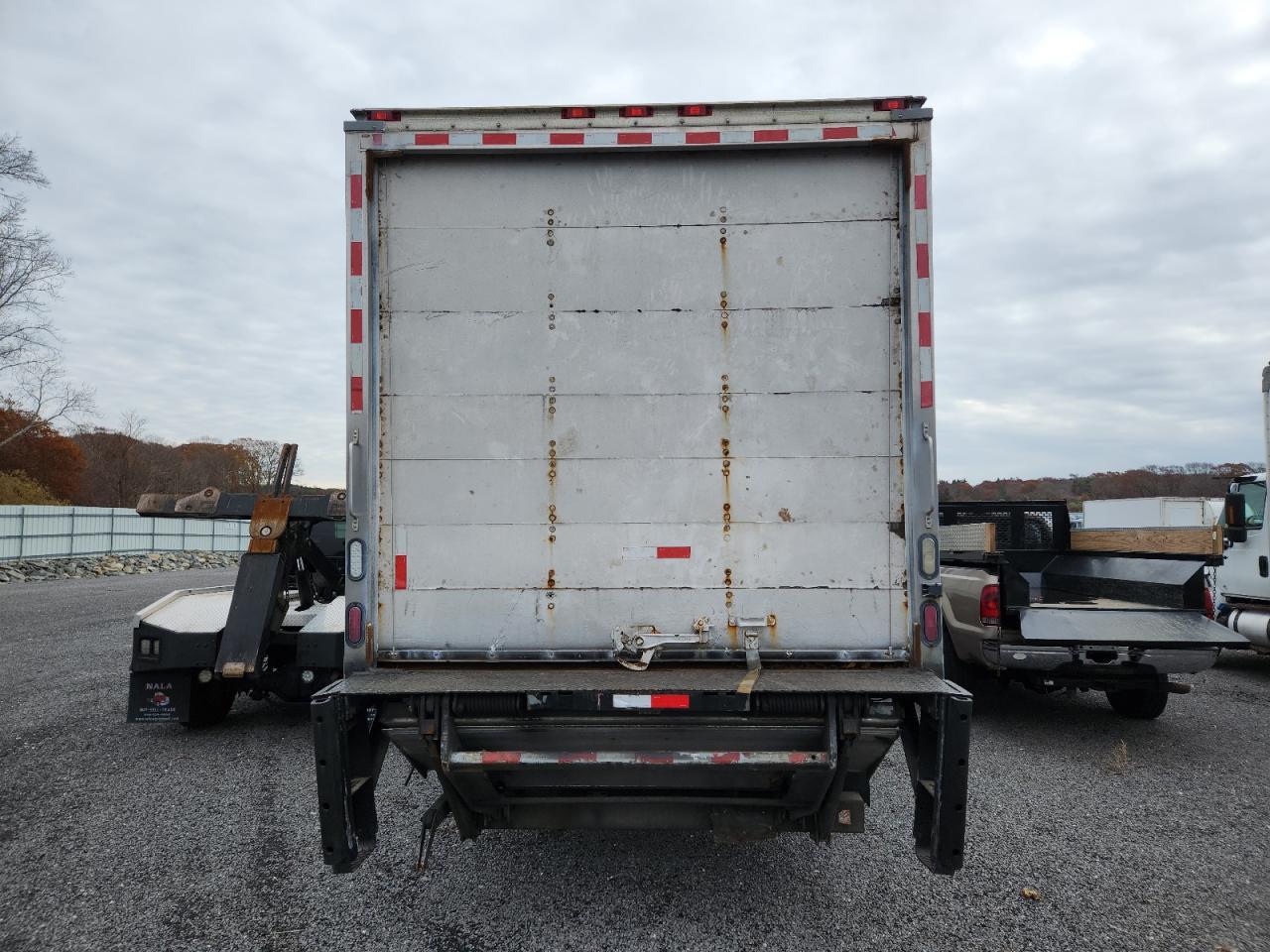 2013 Freightliner Business Class M2 BOX Truck