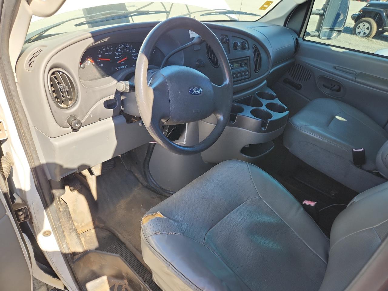 2008 Ford E-350 Utility / Service Van
