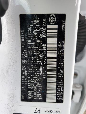 2016 Toyota Camry le