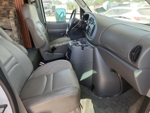 2003 Coachmen Leprechaun 314SS