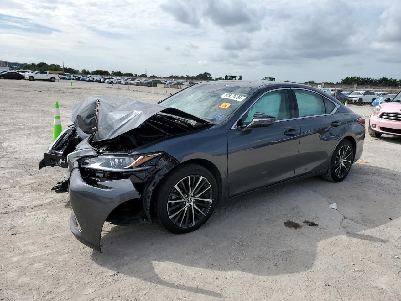 2025 Lexus Es 350 Base