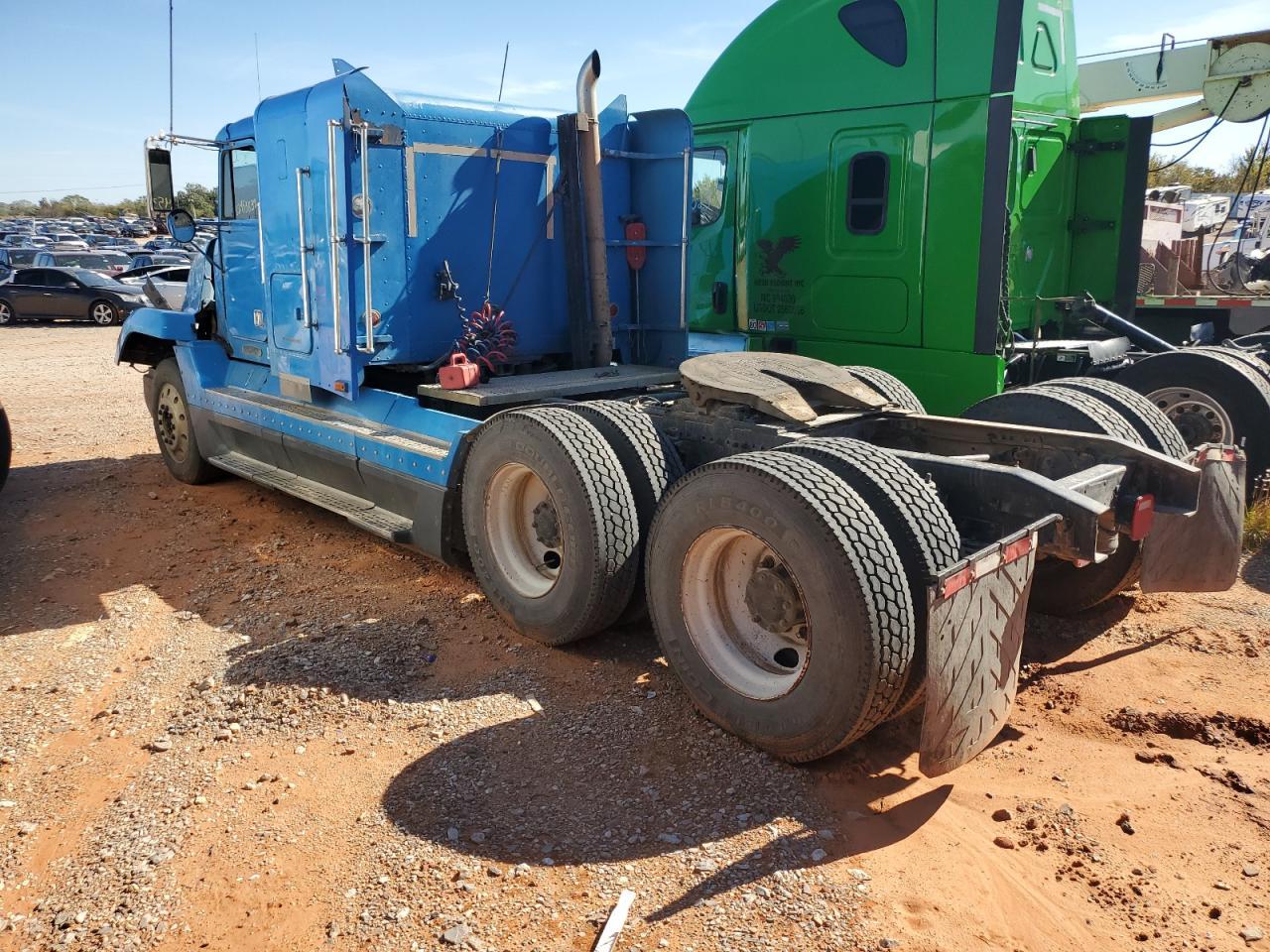 1992 Freightliner FLD120 Semi Truck