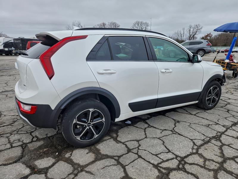 2023 KIA Niro ex