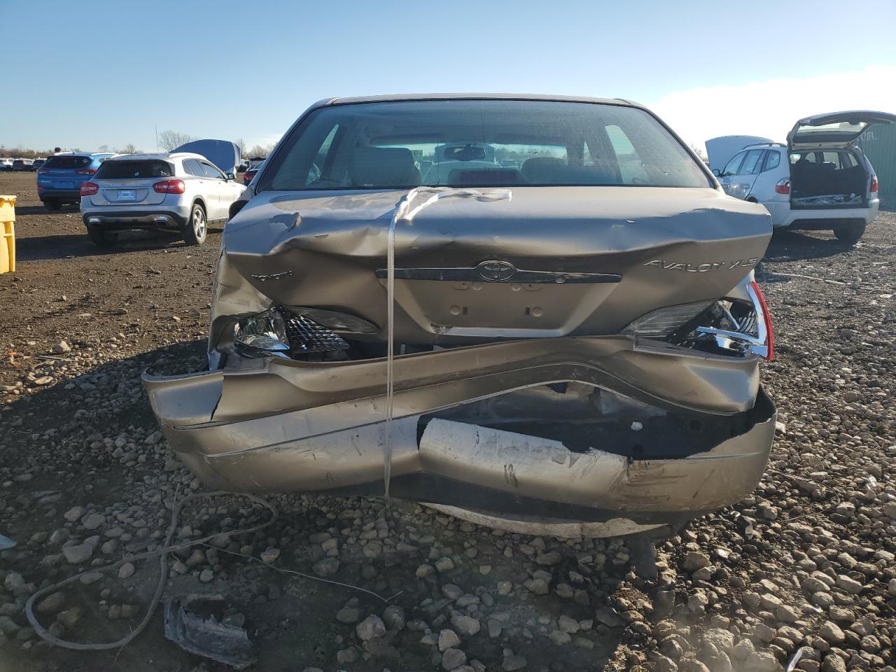 2000 Toyota Avalon