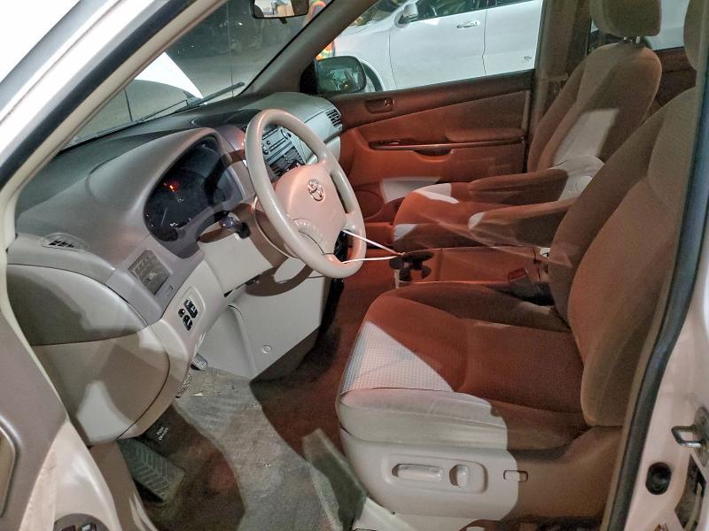 2009 Toyota Sienna ce