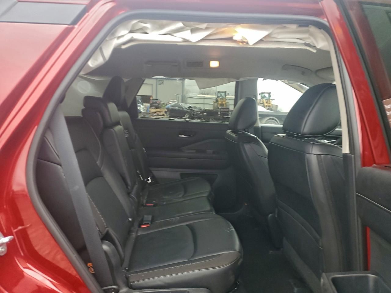 2023 Nissan Pathfinder sl