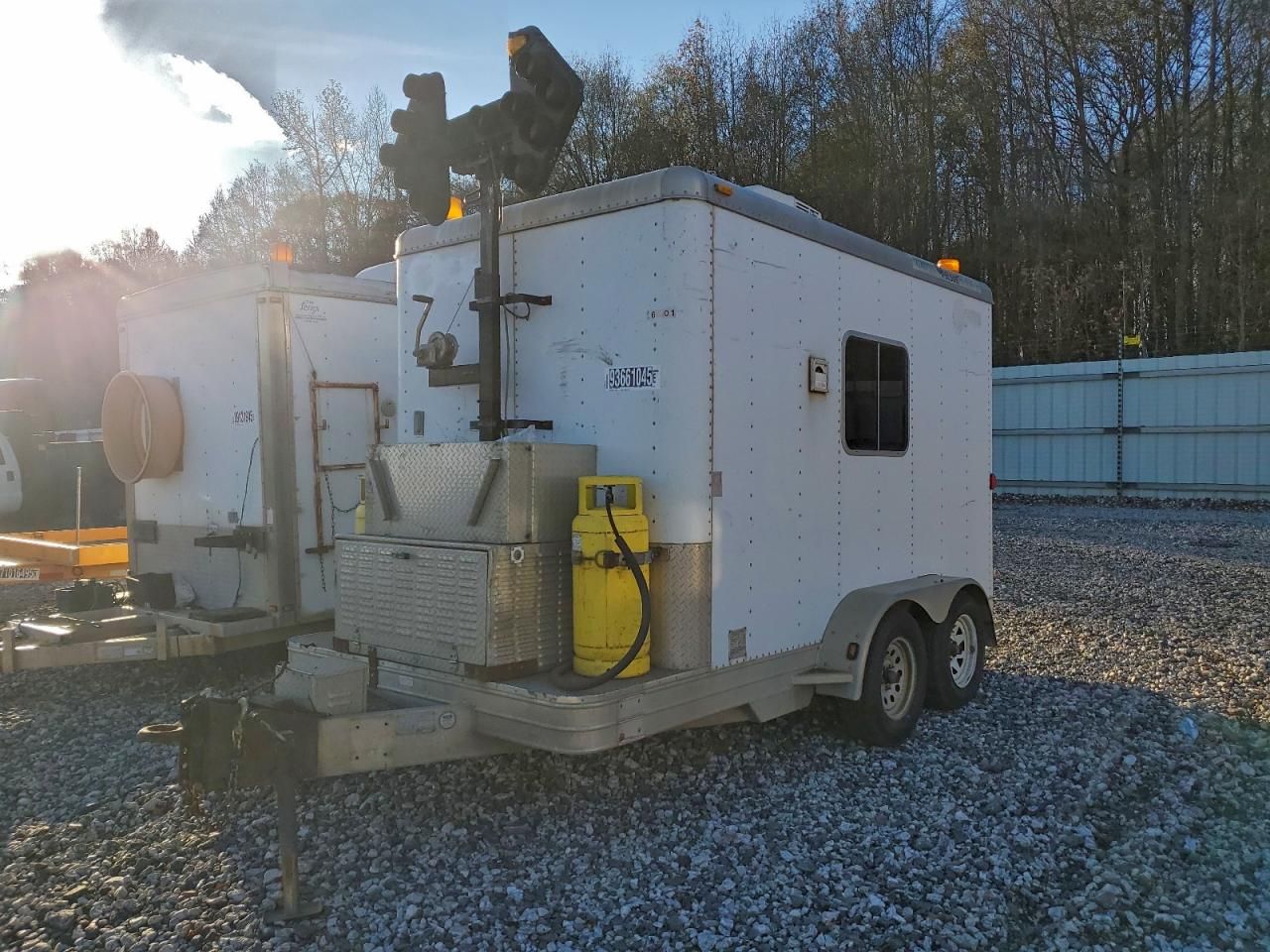 2004 Featherlite Mfg Inc 2004 Featherlite 1627 Fiber Optic Splicing  Traile