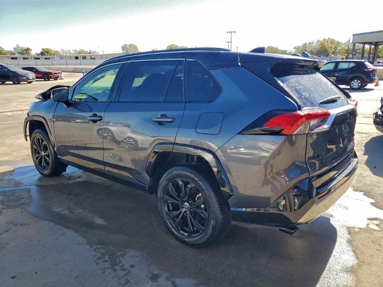 2025 Toyota Rav4 xse