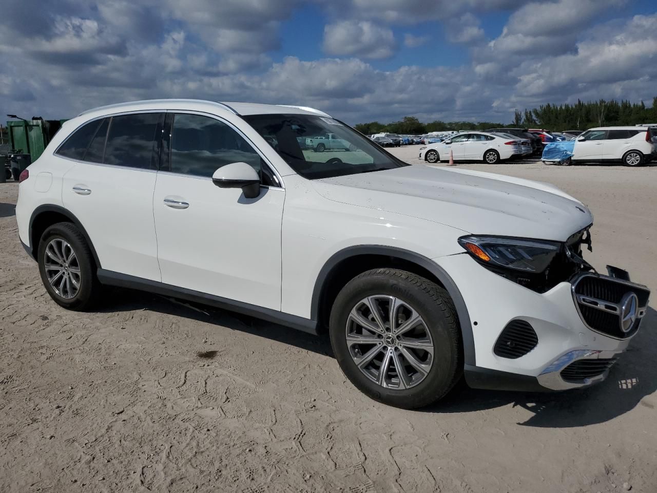 2024 Mercedes-Benz Glc 300