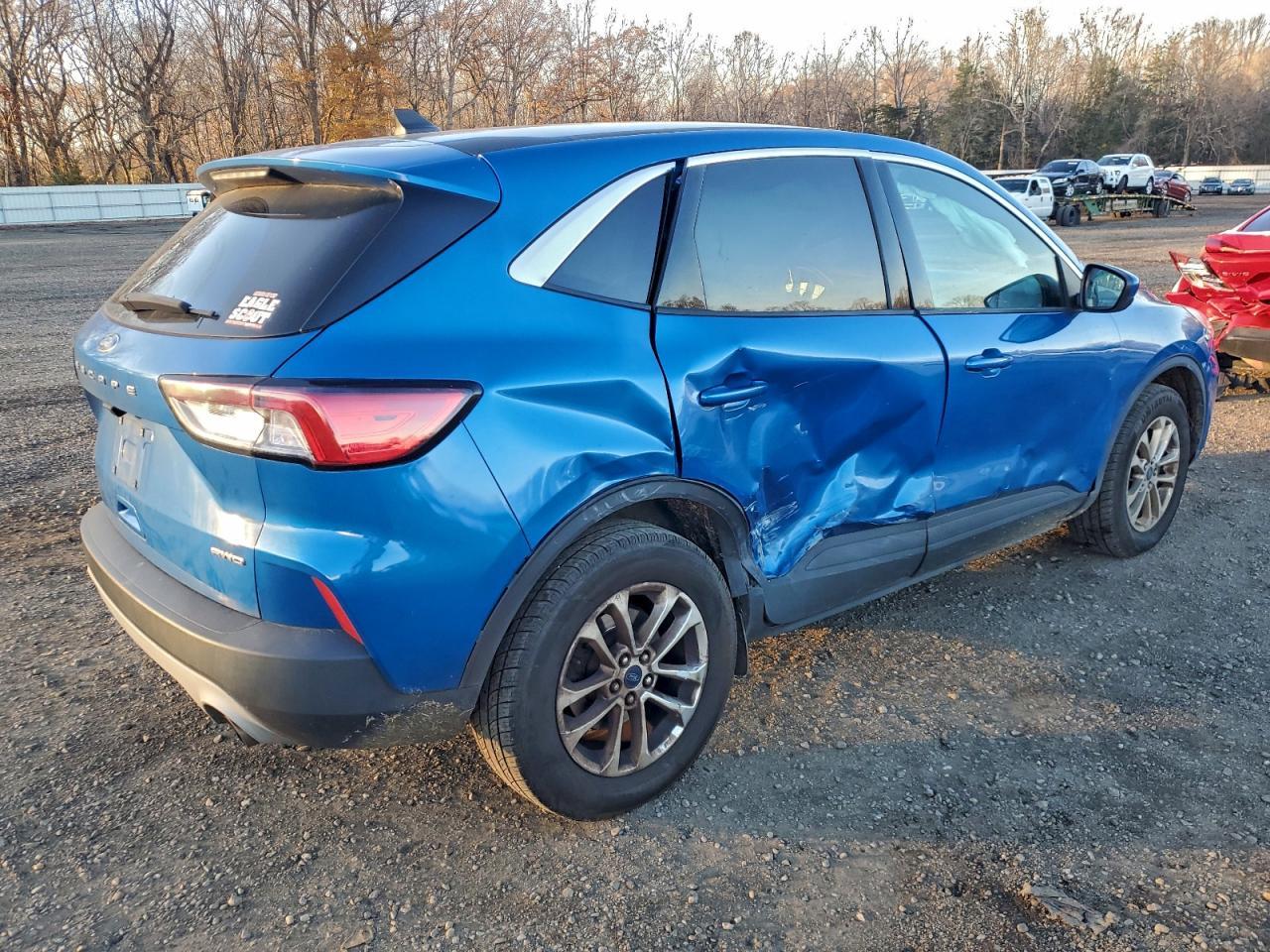 2021 Ford Escape se